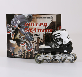 Роликовые коньки в коробке