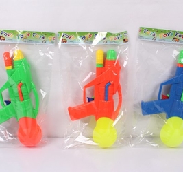 Водный пистолет с насосом