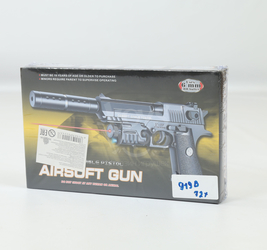 Пистолет в коробке. 