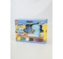 Пластилин с аксессуарами. 