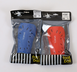 Защита для игры в футбол