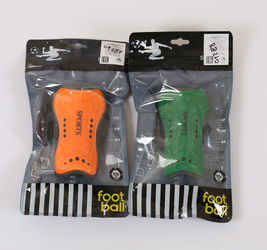 Защита для игры в футбол