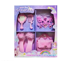 Набор юной модницы. 